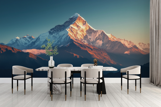 Gipfellicht – Selbstklebende Tapete mit alpinem Sonnenaufgang