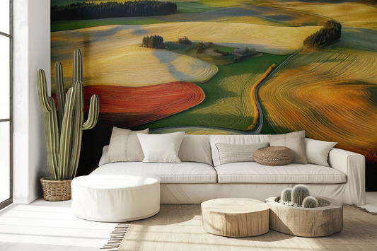 Selbstklebende Digitaltapete „Felderflüstern“ mit abstrakter Landschaft in Gold, Grün und Rot – modernes Naturdesign für kreative Wohnräume
