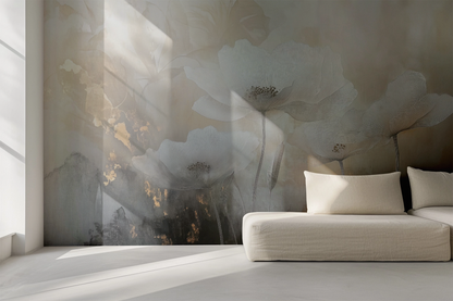 Silent Bloom – Blumentapete mit goldenen Akzenten