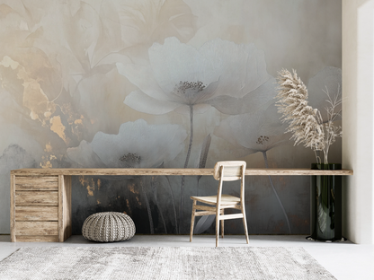 Silent Bloom – Blumentapete mit goldenen Akzenten